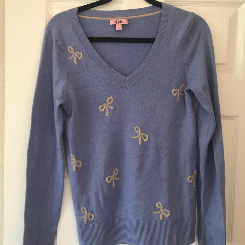 Adorable Bow Sweater